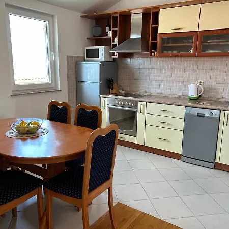 Blue Sun Apartamento Malinska