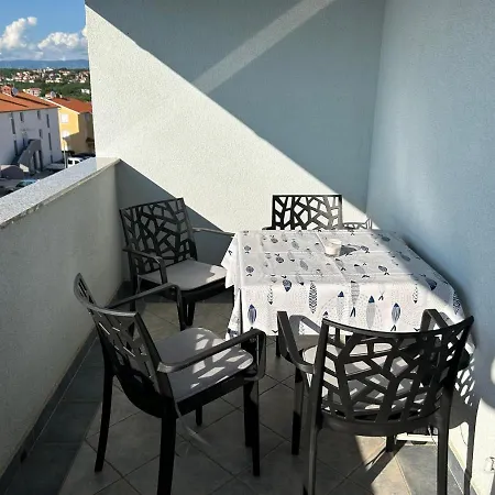 Apartment Blue Sun
